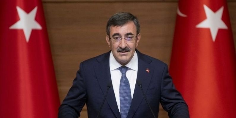 Cevdet Yılmaz: Enflasyonu Düşürmeyi Hedefleyen Çok Boyutlu Ekonomi Stratejisi ve 2025 Büyüme Perspektifi